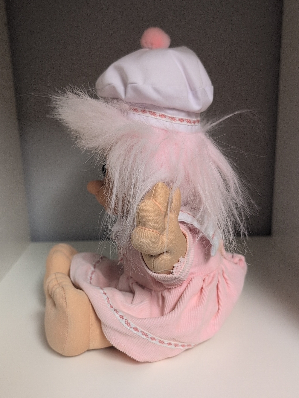 Adorable RUSS Pink Hair Troll Doll With Corduroy Dress And Hat Mint Condition - Picture 2 of 5